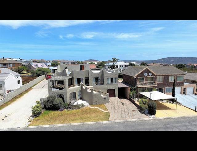 5 BEDROOM HOUSE FOR SALE IN MYBURGH PARK